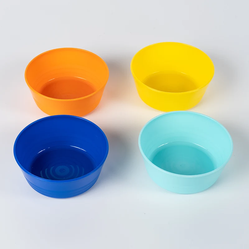 Làm thế nào để làm sạch đồ nhựa gia dụng?